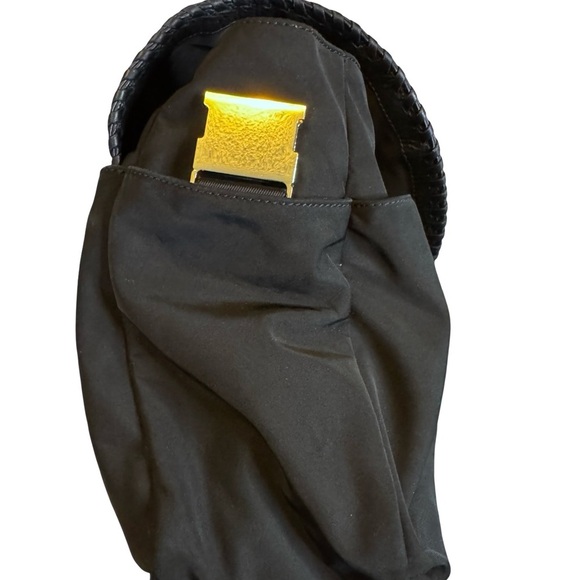 Tory Burch
Tory Burch Black Nylon and Leather
Messenger Bag - Picture 10 of 15